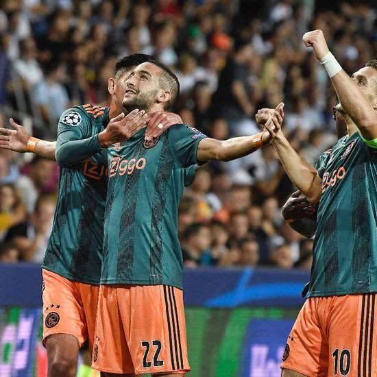 与其继续等 与其继续等