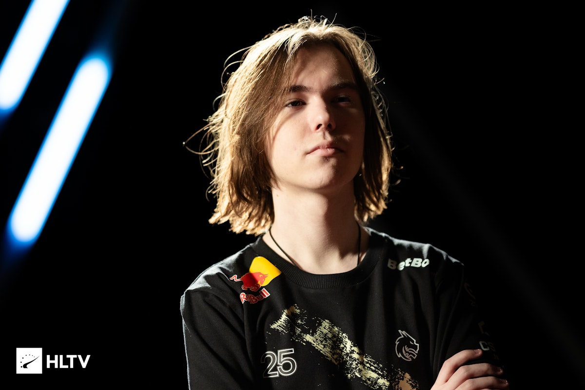 并通过官方 并通过官方